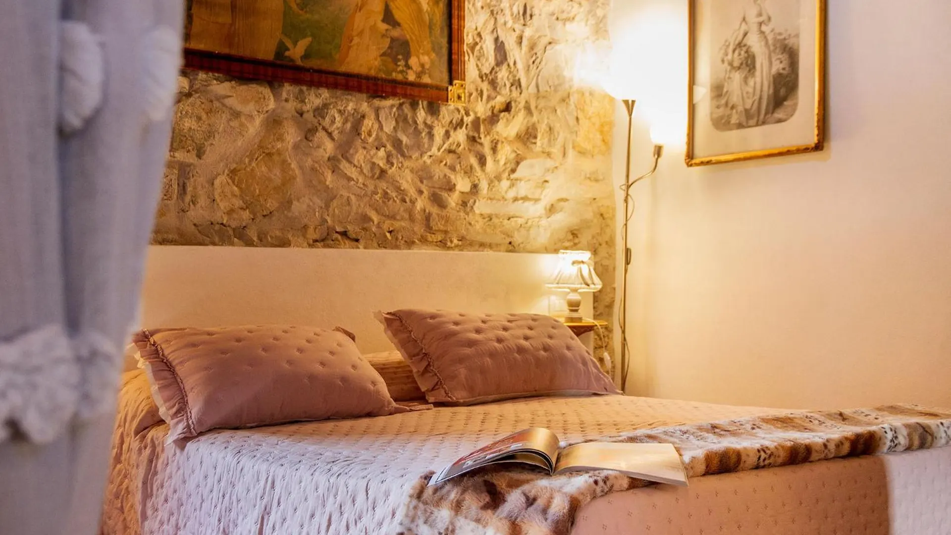 Romantic & Charming Appartamento In Centro Storico Cuore Di Toscana Monterotondo